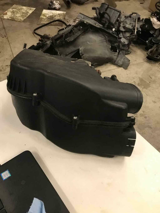 Air Filter BMW 750 SERIES 11