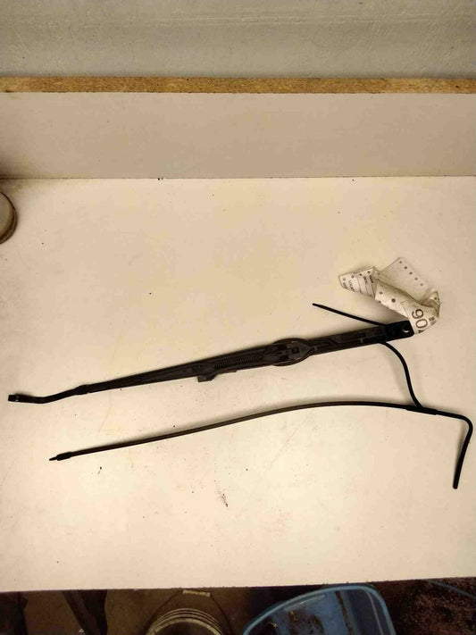 Wiper Arm CHEVY MALIBU 99