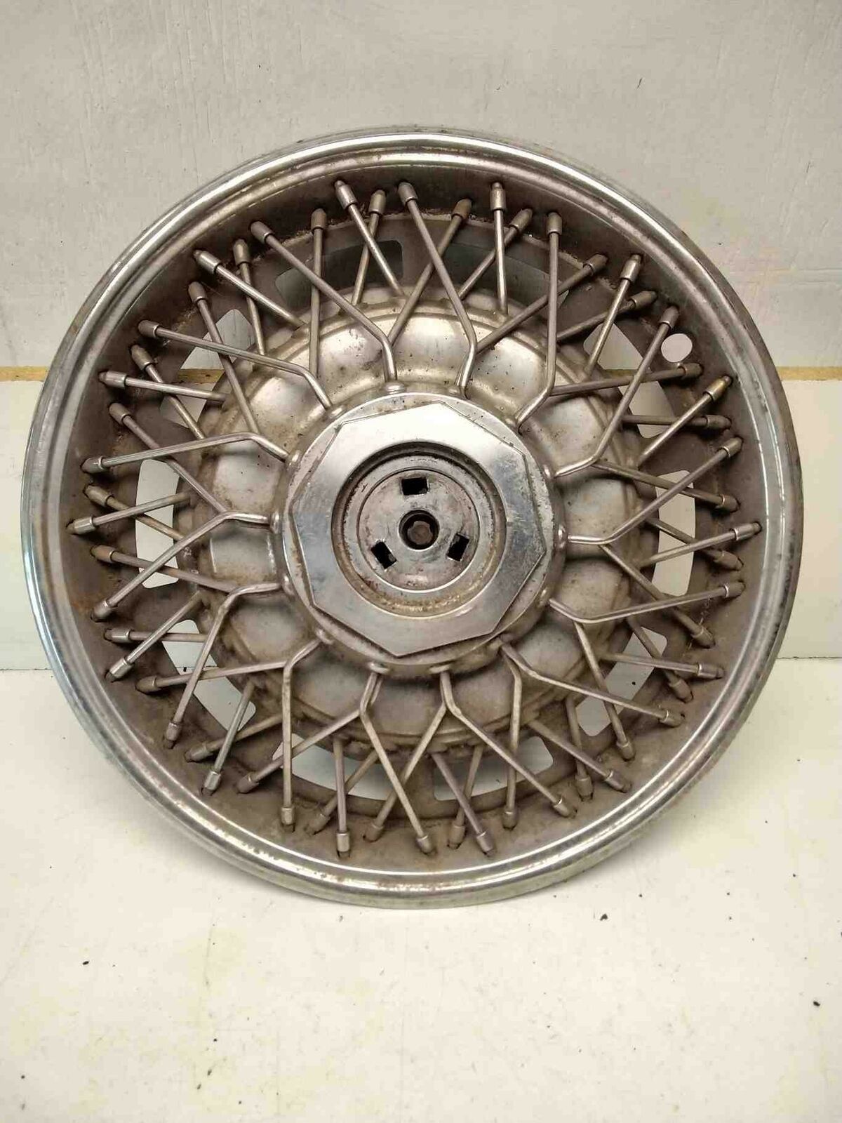 Wheel Cover BUICK RIVIERA 80 81 82 83 84 85