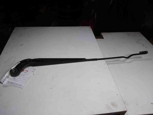 Wiper Arm CHRYSLER TOWN CNTRY 05