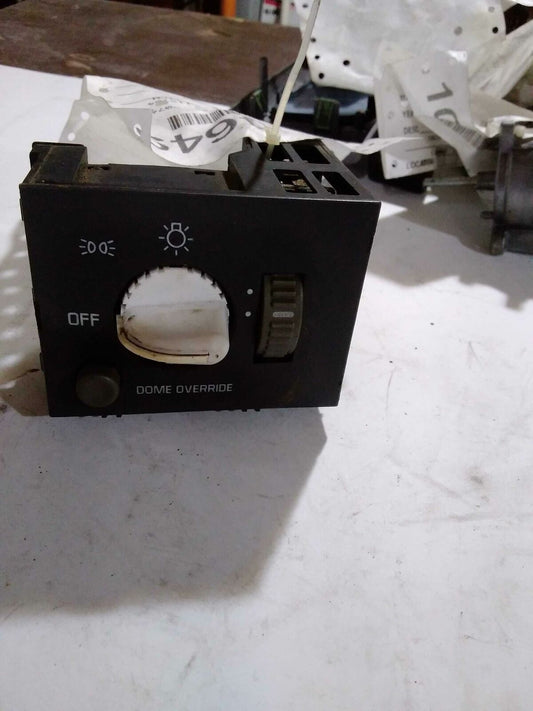 Headlight Switch CHEVY PICKUP 2500 97