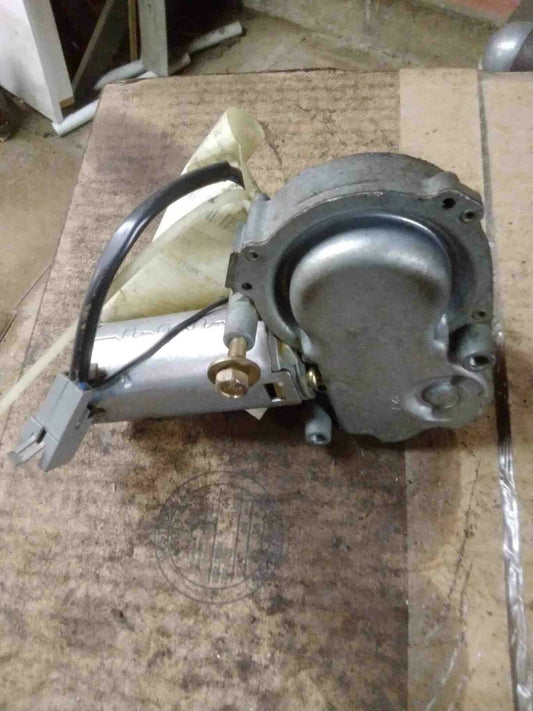 Wiper Motor Rear DODGE CARAVAN 91 92 93 94 95