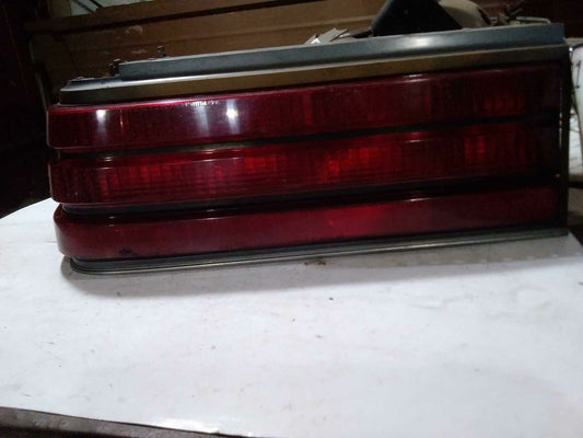 Tail Light Assembly PONTIAC 6000 Left 84 85 86 87 88