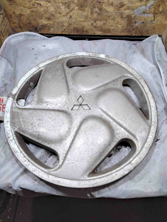 Wheel Cover MITSUBISHI DIAMANTE 92 93