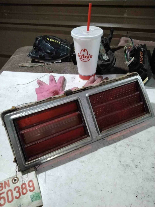 Tail Light Assembly CHEVY NOVA Right 75 76 77 78 79