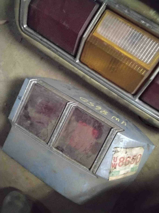 Tail Light Assembly OLDS CUTLASS Left 76 77