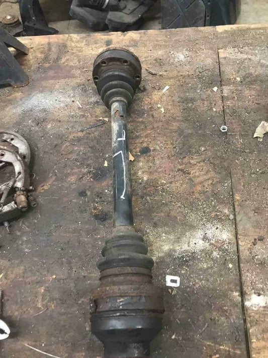 Axle Shaft BMW 540 97 98 99 00 01 02 03