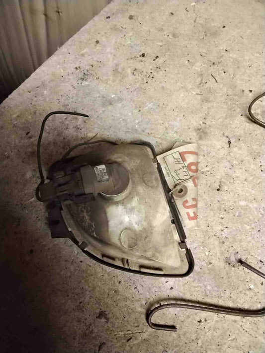 Front Lamp Pontiac P2000 Sunbird Right 84