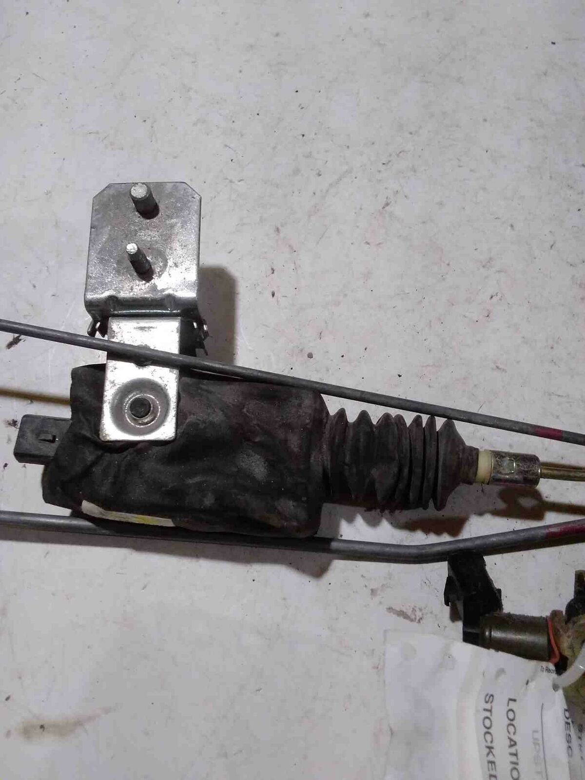 Front Door Latch FORD EXPEDITION Right 97