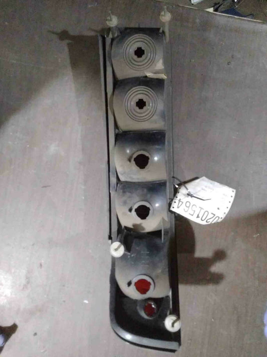 Tail Light Assembly CHEVY LUMINA Right 90 91 92 93 94