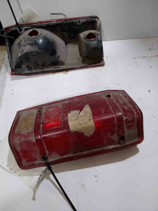 Tail Light Assembly FORD RANGER Right 83 84 85 86 87 88 89 90