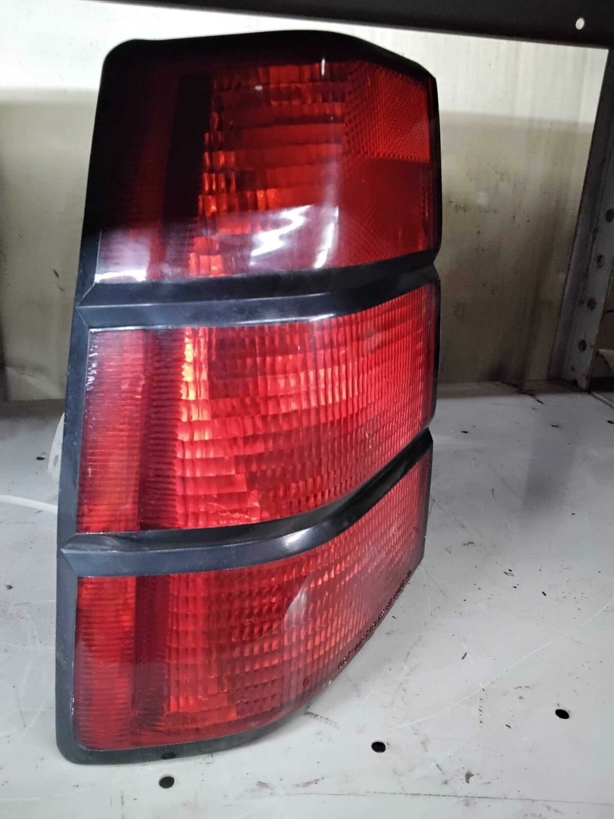 Tail Light Assembly PONTIAC LEMANS Left 88 89 90 91 92