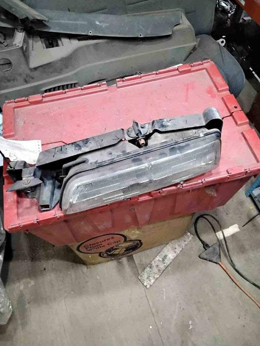 Headlamp Assembly P2000 Left 89