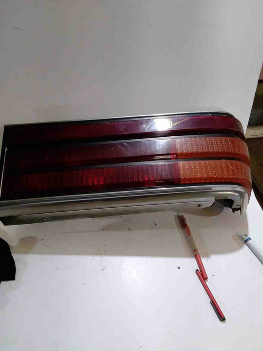 Tail Light Assembly PONTIAC 6000 Left 84 85 86 87 88