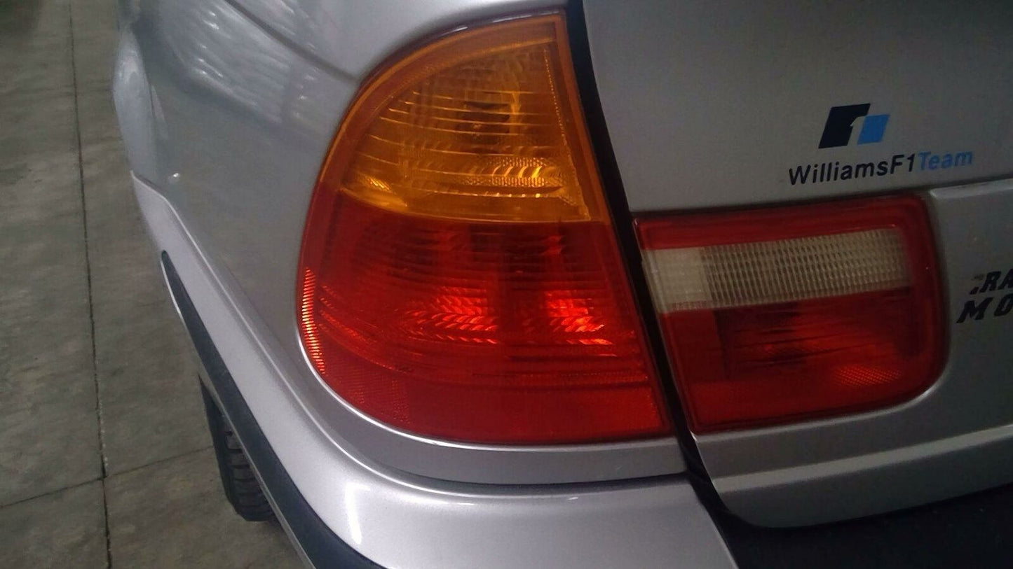 Tail Light Assembly BMW 325I Left 01 02 03 04 05