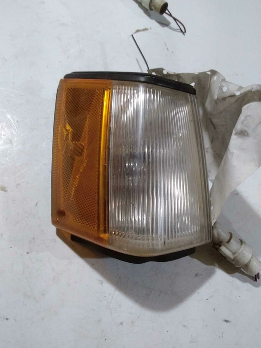 Front Lamp SUBARU Right 85 86
