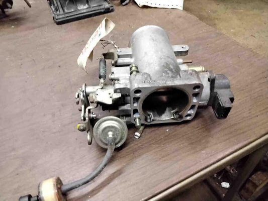 Throttle Body/valve Assy TOYOTA SUPRA 86 87 88