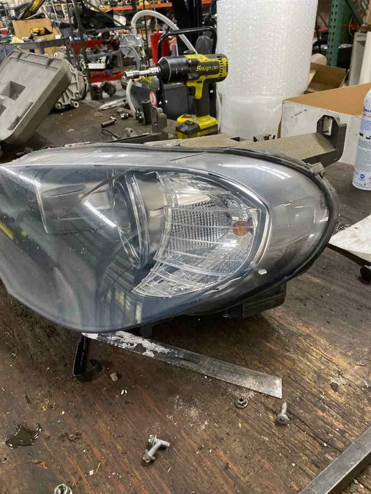 Headlamp Assembly BMW X5 Left 07 08 09 10 11