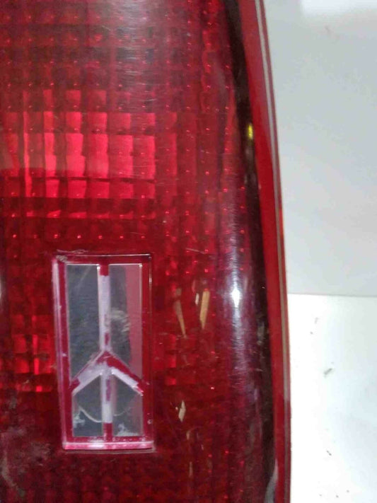 Tail Light Assembly OLDSMOBILE Right 87