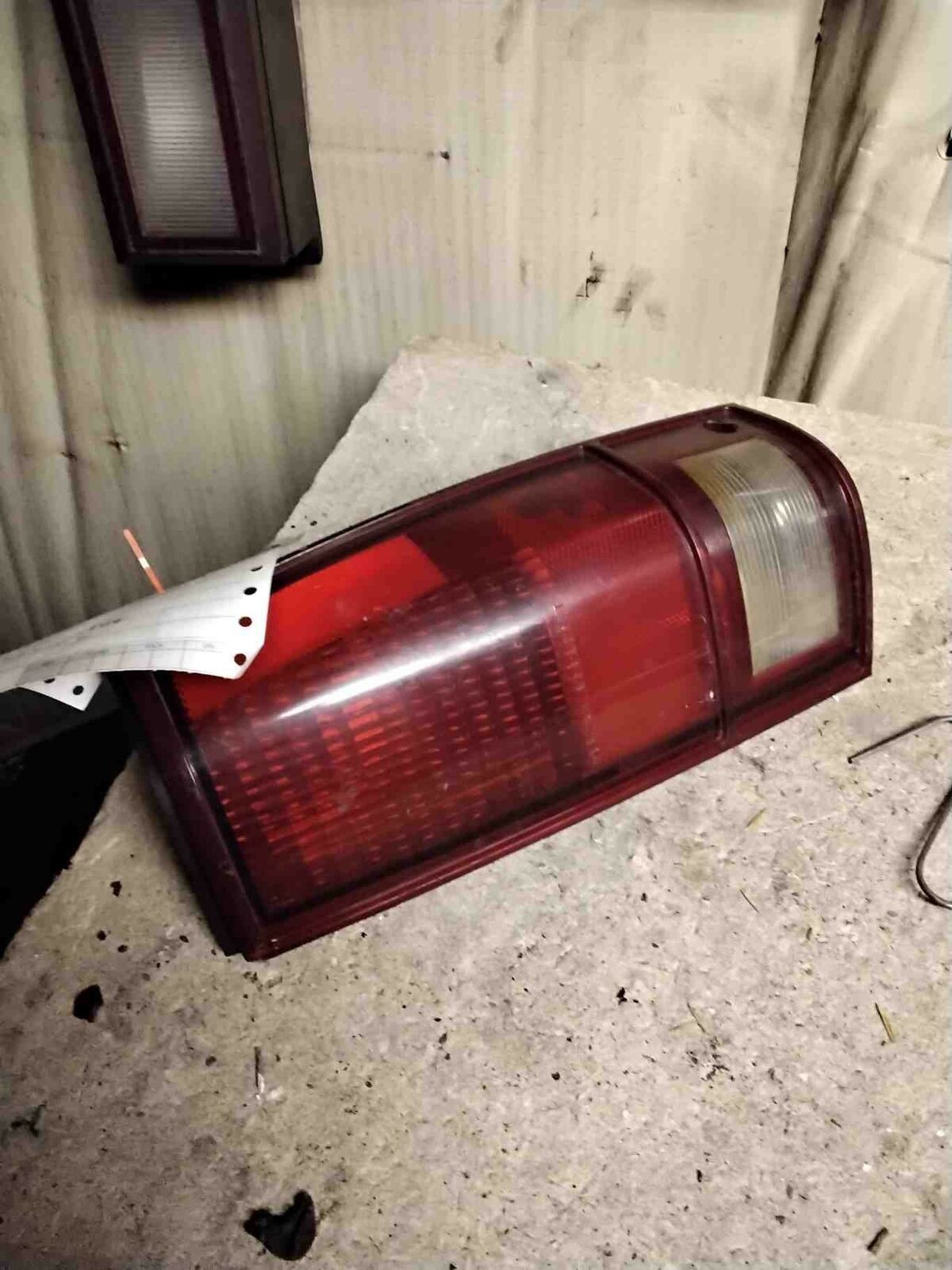 Tail Light Assembly S10/S15/SONOMA TRUCK Right 82 - 93