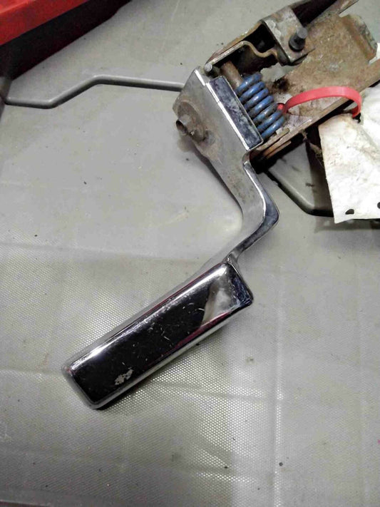 Inside Door Handle FORD THUNDERBIRD 85