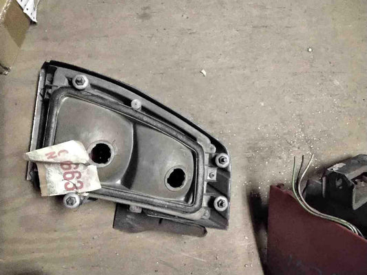 Tail Light Assembly CHEVY MONTE CARLO Right 75