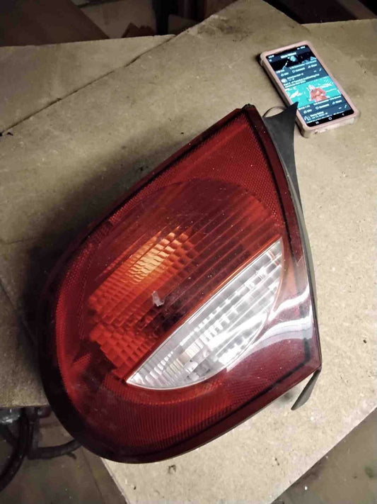 Tail Light Assembly DODGE NEON Right 03 04 05