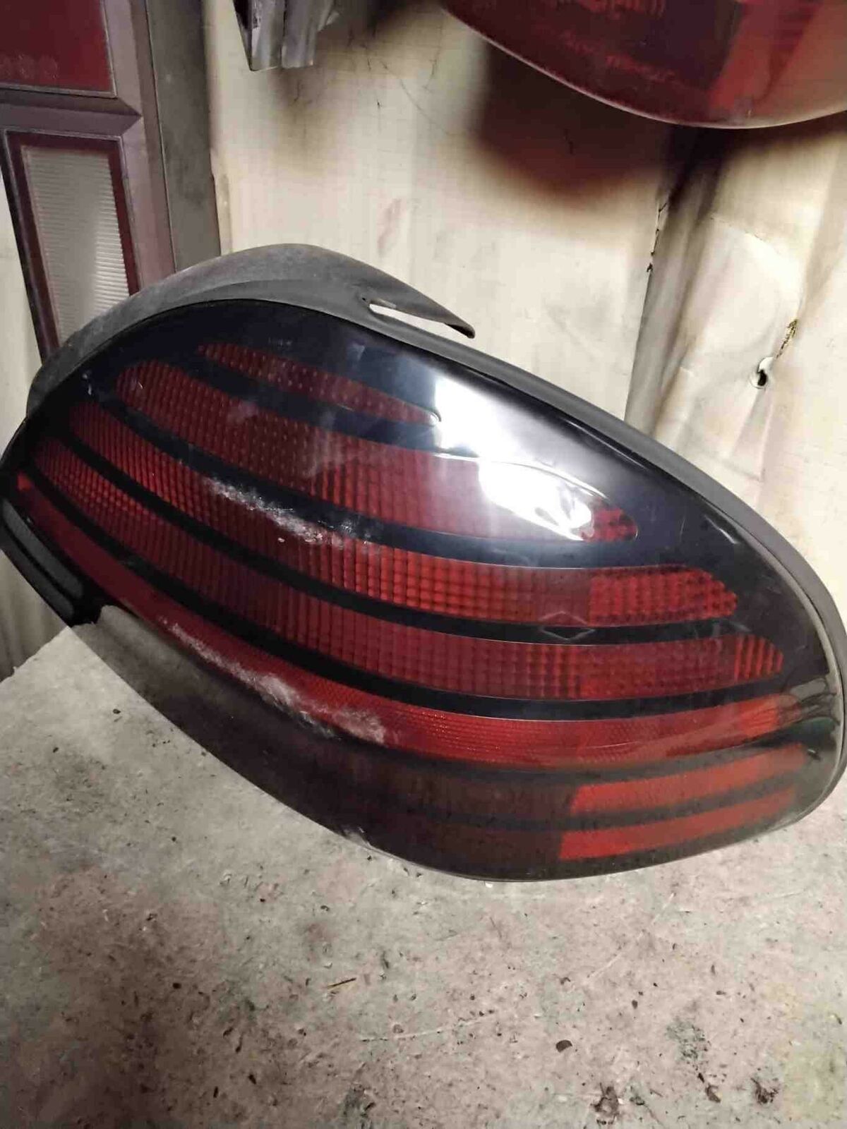 Tail Light Assembly PONTIAC GRAND AM Right 99 00 01 02 03 04 05