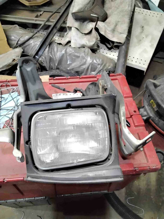 Headlamp Assembly TOYOTA CELICA Left 86 87