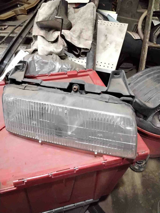 Headlamp Assembly CHEVY BERETTA Right 87 88 89 90 91 92 93 94 95 96