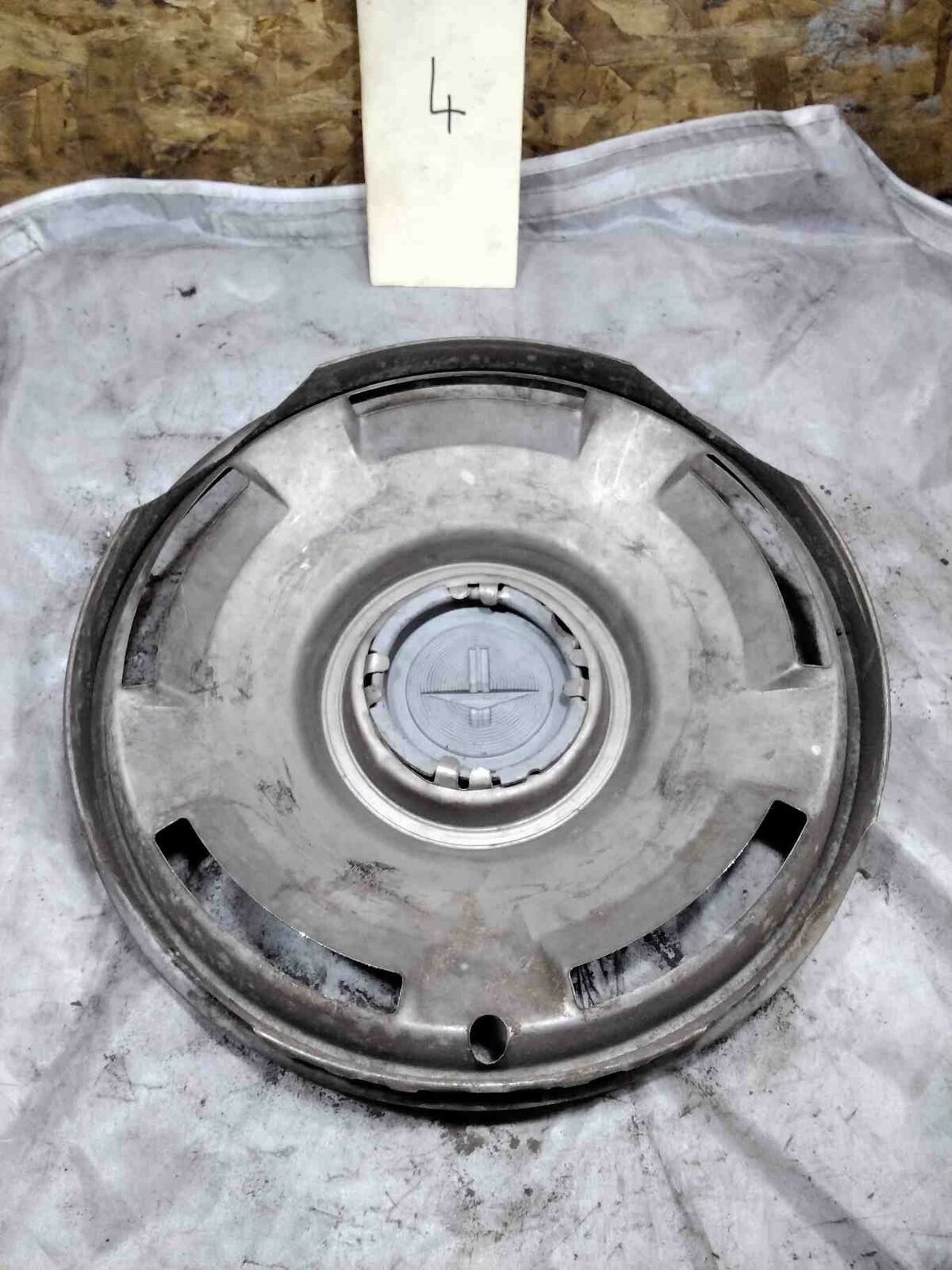 Wheel Cover CHEVY CORVAIR 65