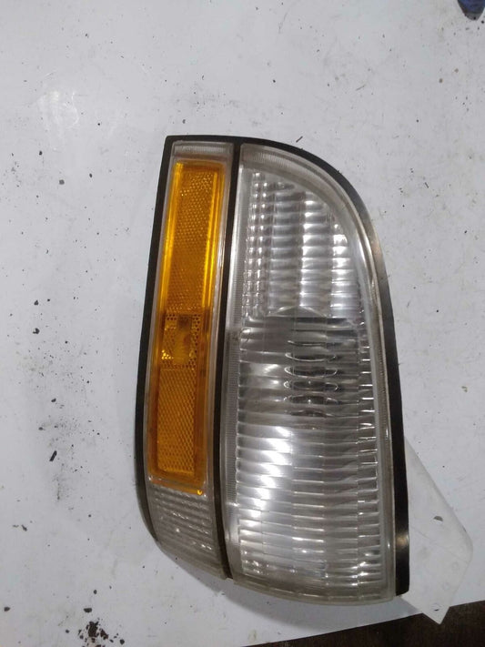 Front Lamp BUICK LESABRE Right 91 92 93 94 95 96