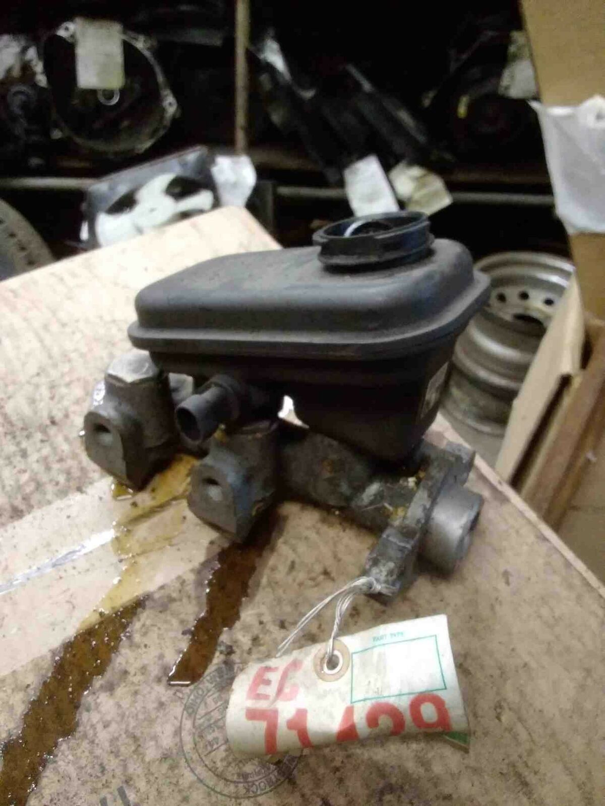 Master Cylinder BUICK SKYLARK 88 89 90 91