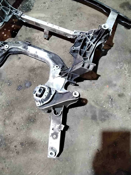 Undercarriage Crossmember/Subframe BMW 750 SERIES 10 11 12 13 14 15 F01 F02