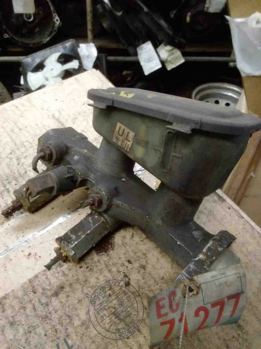 Master Cylinder PONTIAC 6000 82