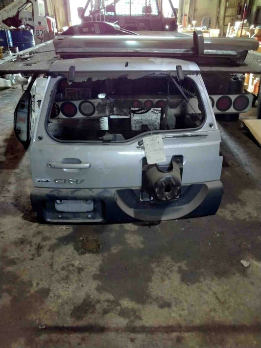 Back Door HONDA CRV Left 02 03 04