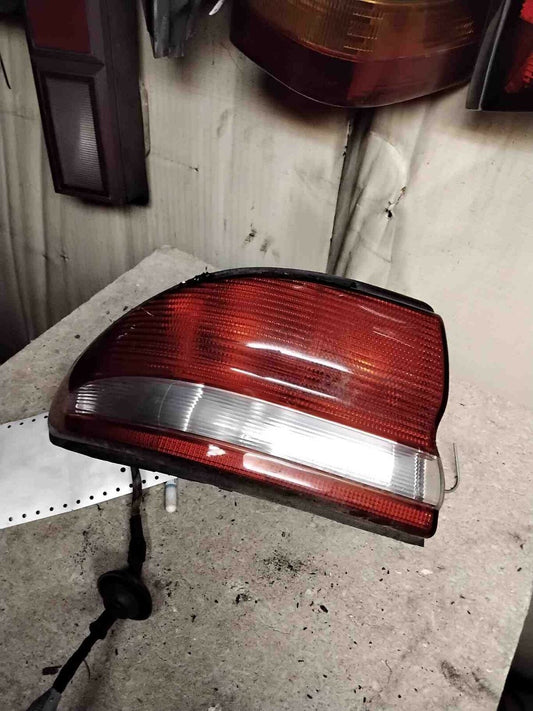 Tail Light Assembly CHRYSLER CONCORDE Left 93 94 95 96 97