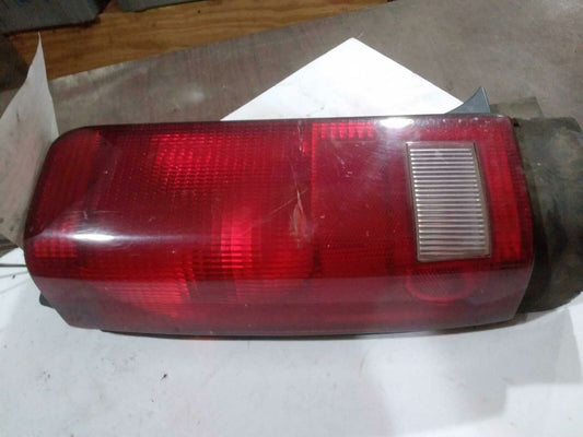 Tail Light Assembly DODGE CARAVAN Left 84 85 86