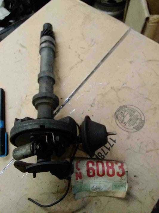 Distributor CHEVY FULL SIZE 68