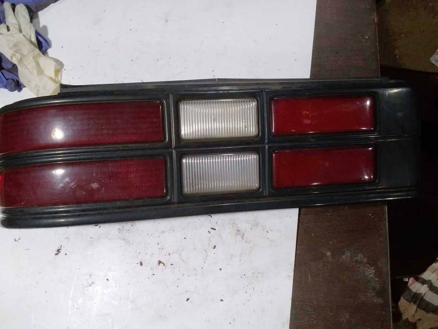 Tail Light Assembly PLYMOUTH SUNDANCE Left 89 90 91 92 93 94