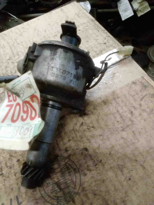 Distributor FORD COURIER 79 80 81 82