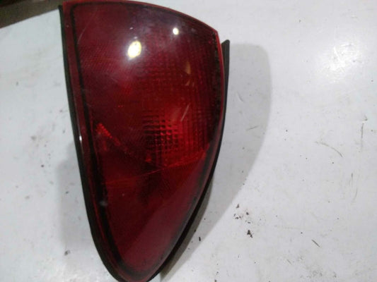 Tail Light Assembly CHEVY CAVALIER Right 95 96 97 98 99