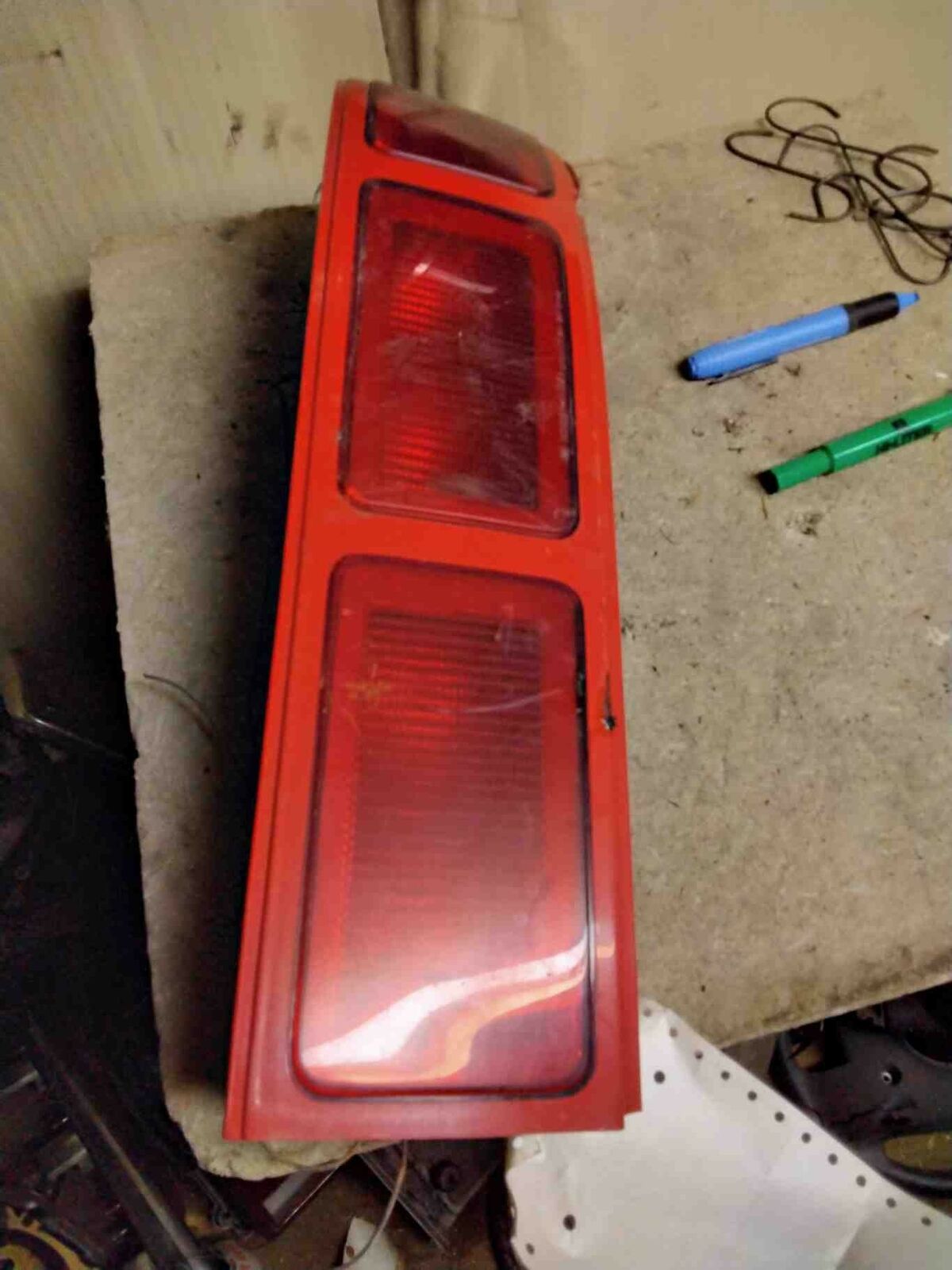 Tail Light Assembly CHEVY LUMINA Left 90 91 92 93 94