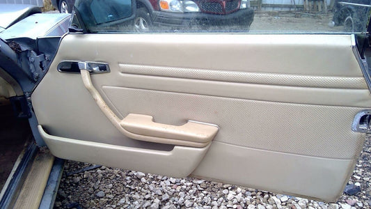 Front Door Trim Panel MERCEDES 450 Right 80