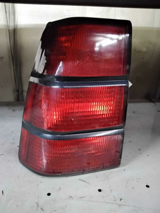 Tail Light Assembly PONTIAC LEMANS Left 88 89 90 91 92