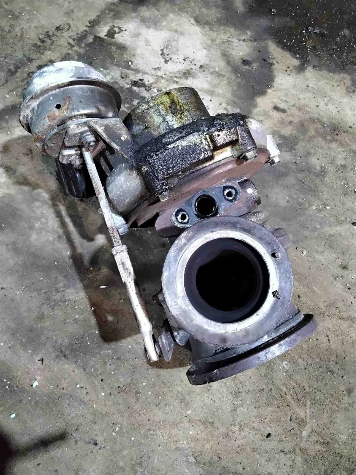 Turbo/supercharger BMW 750 SERIES 09 10 11 12 146k