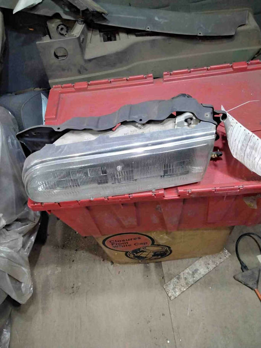 Headlamp Assembly INFINITI Q45 Left 90 91 92 93