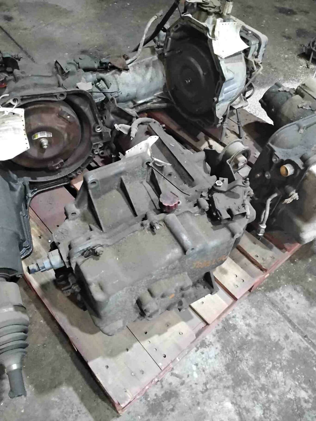 Transmission Assy. CHEVY MALIBU 97 98 99 00