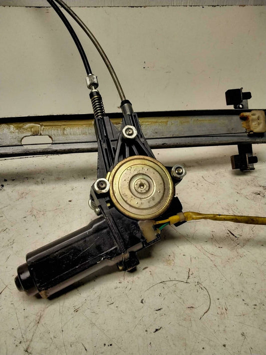 Front Door Regulator VOYAGER Right 91 92 93 94 95