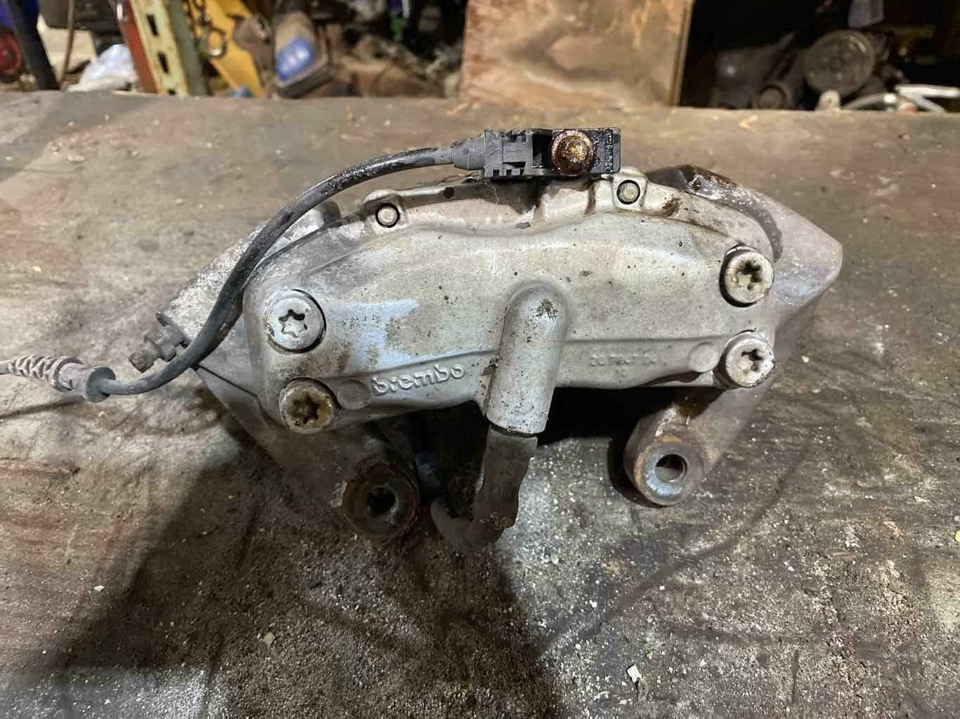 Caliper MERCEDES CL CLASS Front Right 03 04 05 06